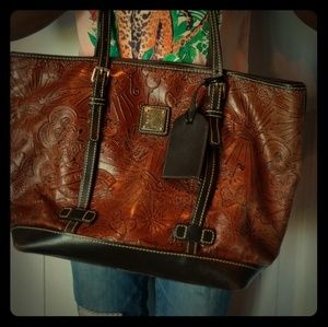 Disney Dooney&Bourke